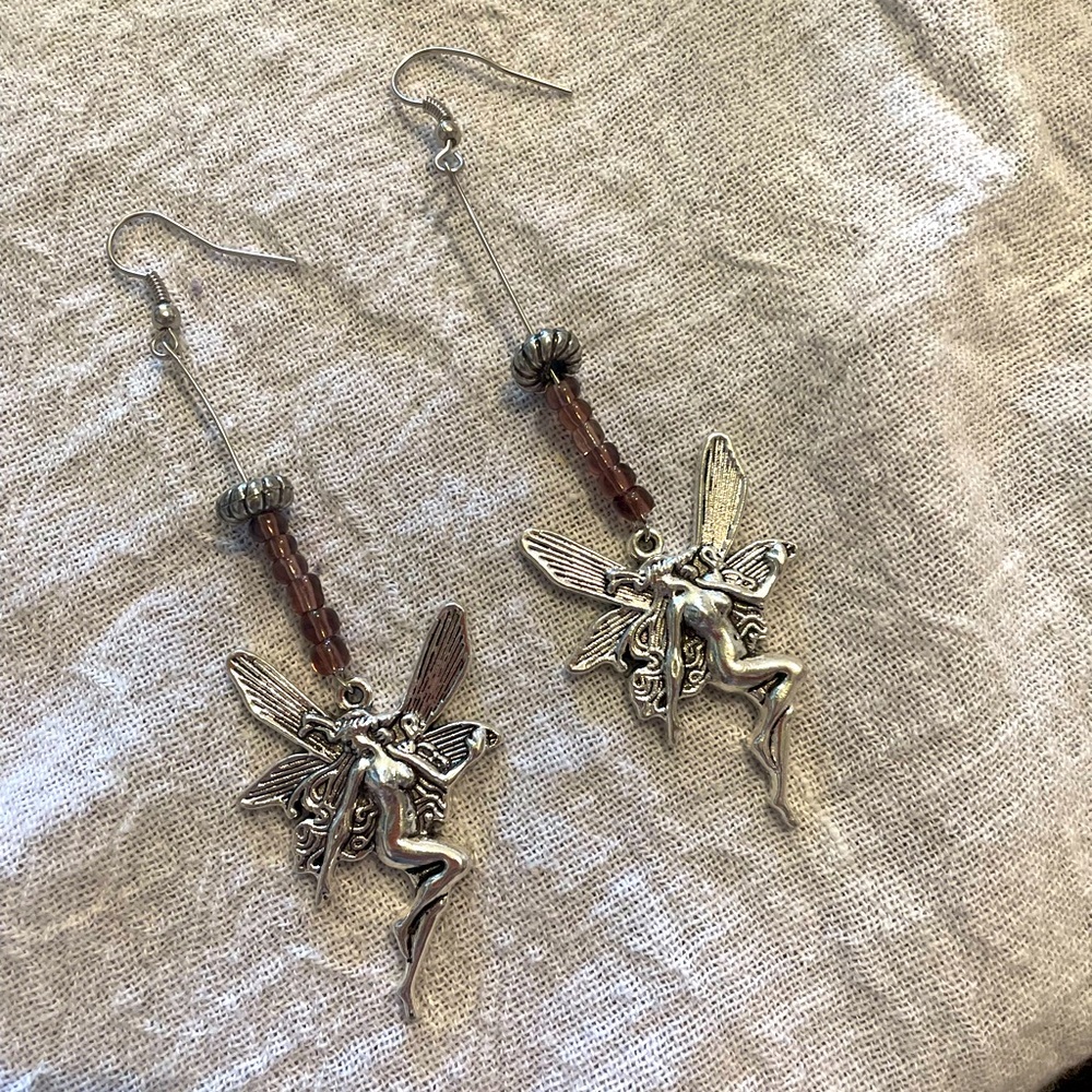 Dangling fairy earrings